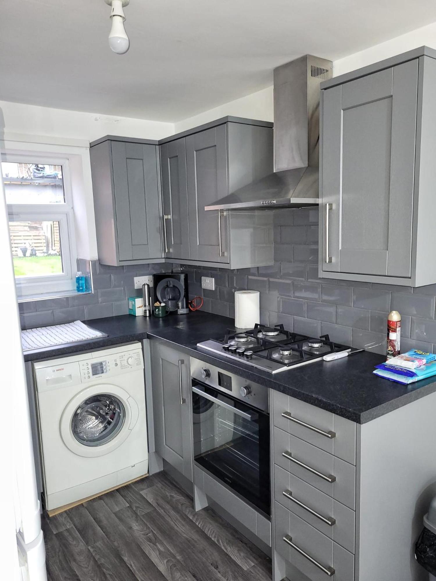 Lovely 2-Bed Fully Refurbished House In London Villa Esterno foto