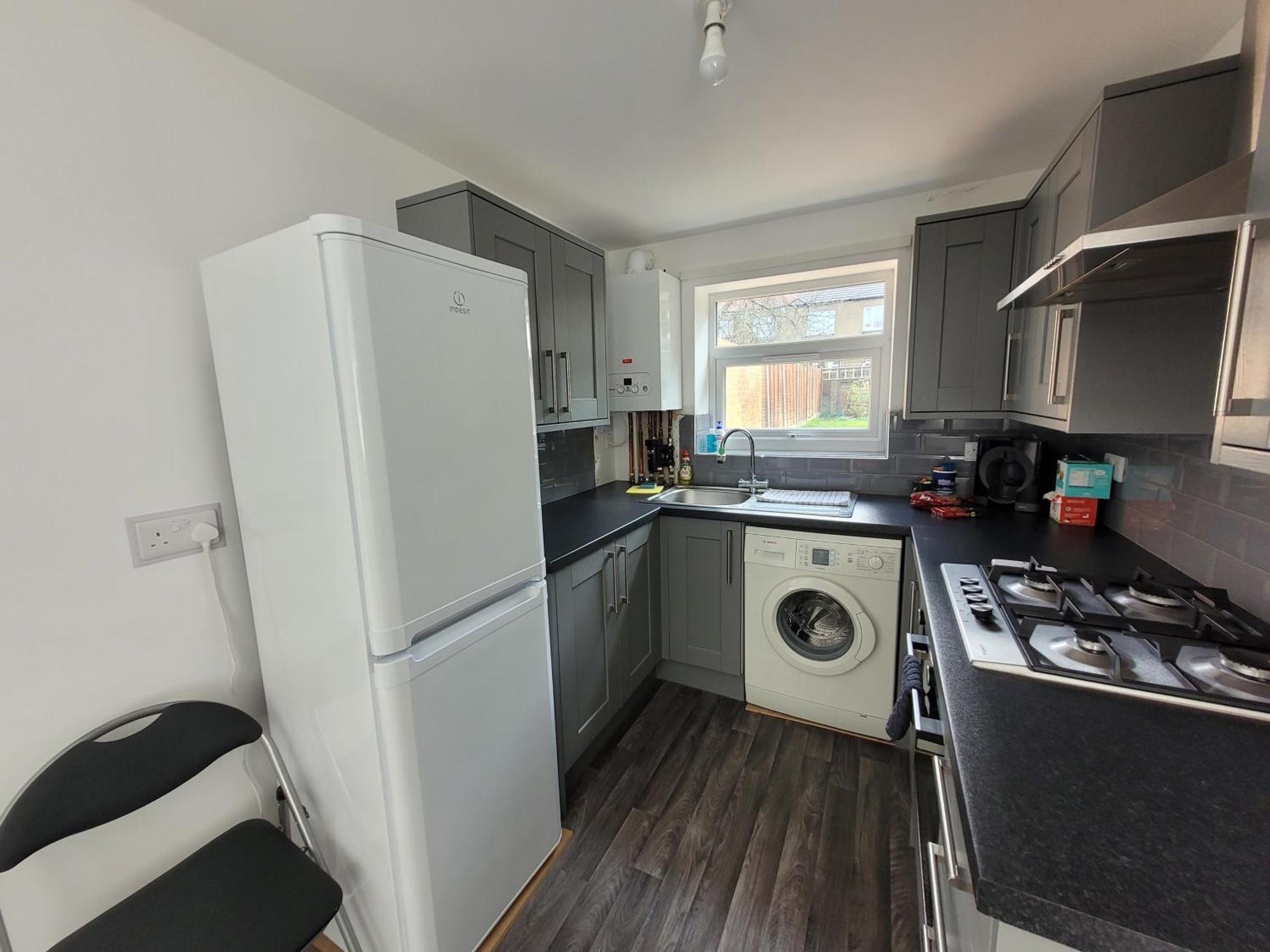 Lovely 2-Bed Fully Refurbished House In London Villa Esterno foto